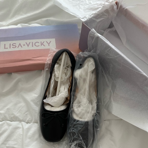 NWT Lisa Vicky bliss ballet flat size 8 - Picture 2 of 3